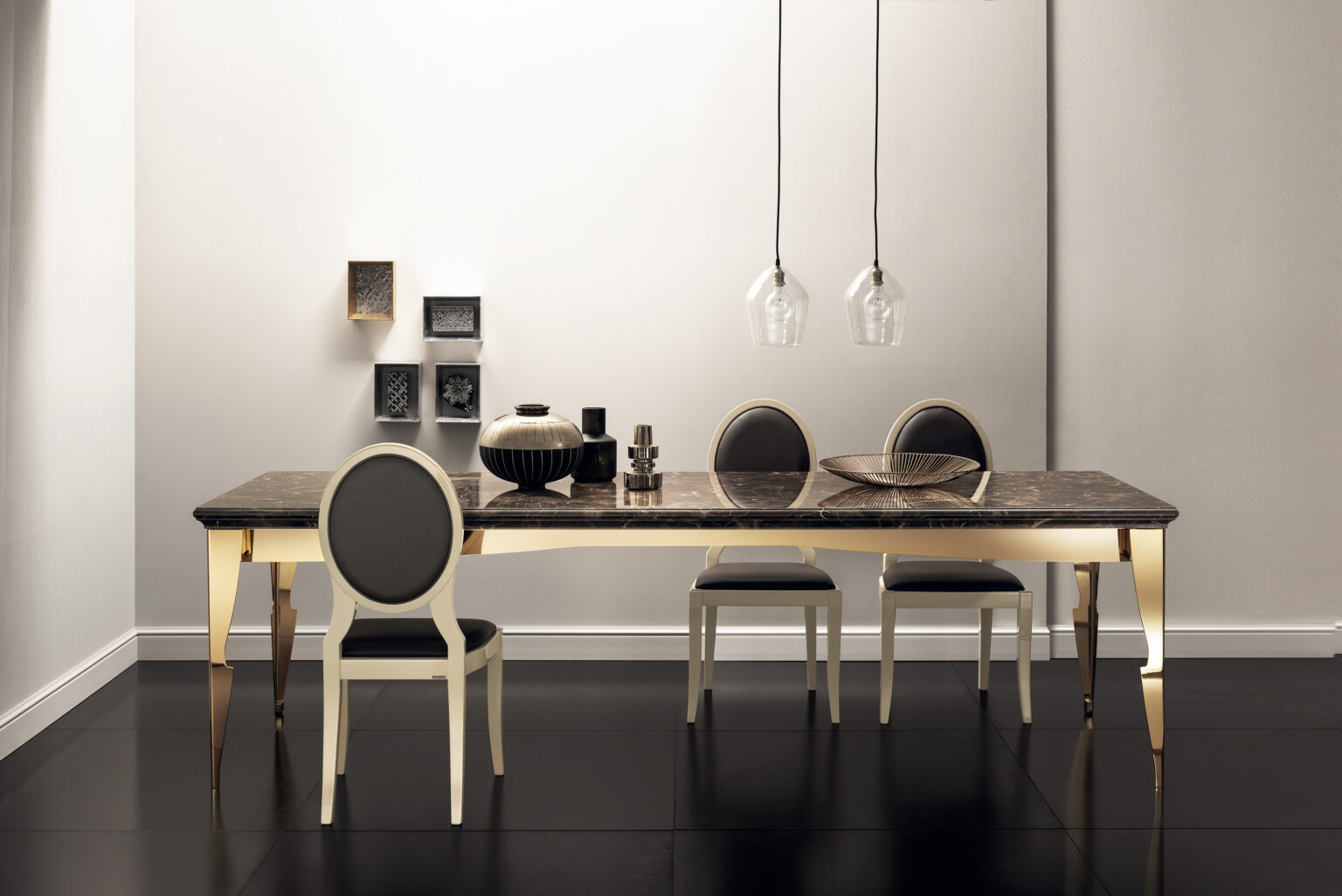 Exclusiva Tavolo 4504