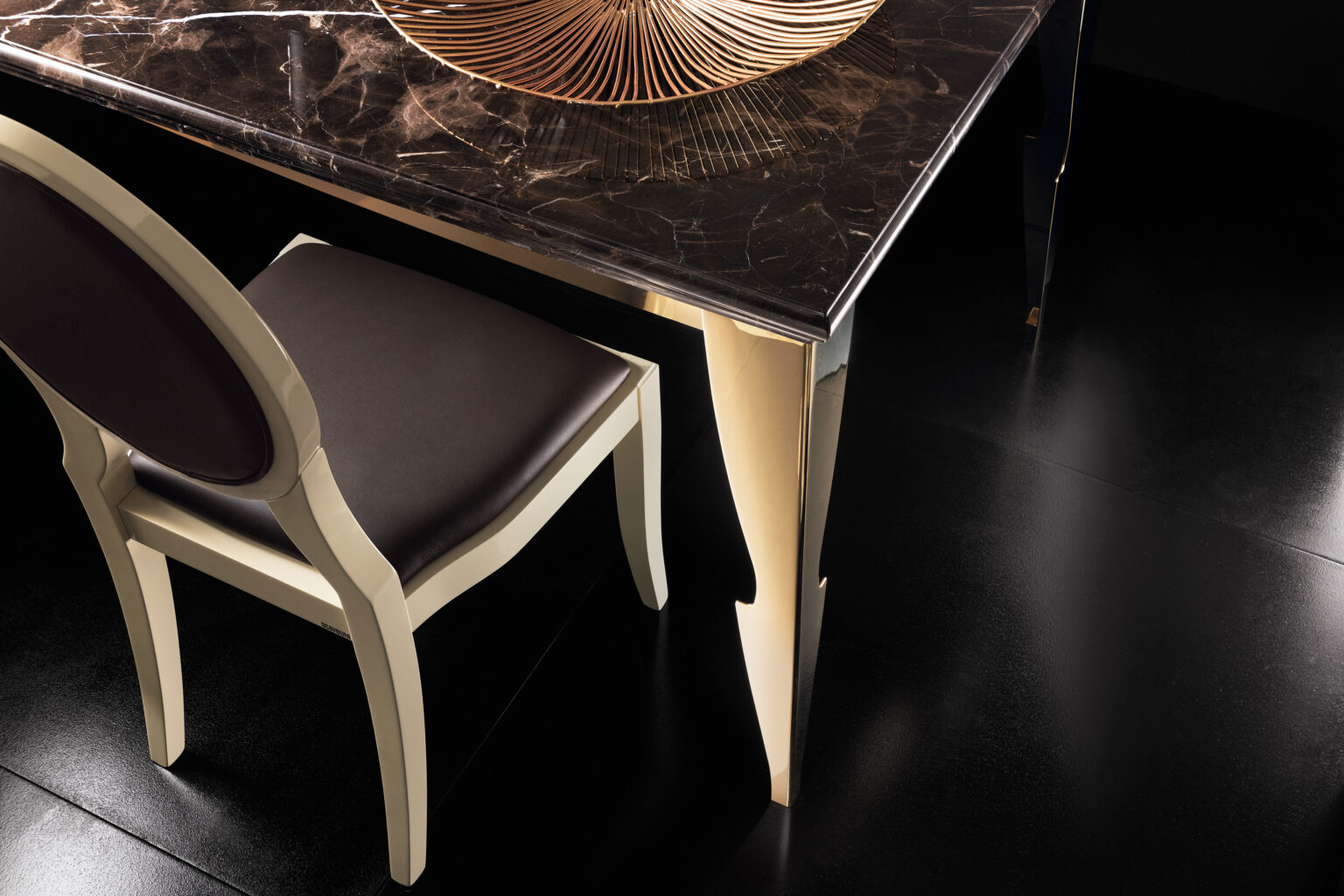 Exclusiva Tavolo 4534