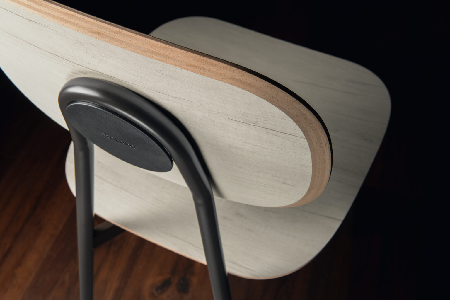 SEDIA-PAINTER-YOUNG_pag_113